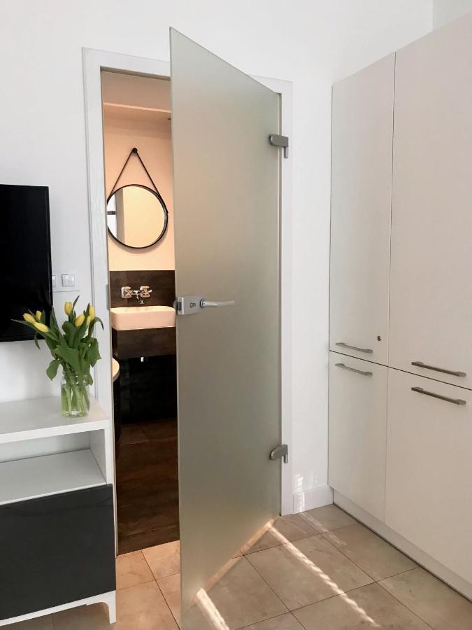 Klimatyczny Apartament Pod Ratuszem -Ul. Slaska 2 琴斯托霍瓦 外观 照片